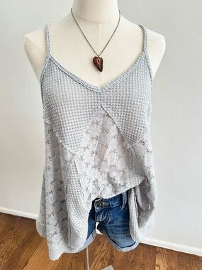 POL Gray Waffle Knit Lace Layered Boho Tunic Tank Soft Girl Cami Top S